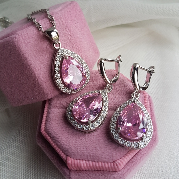 Swarovski Elements 925 Sterling Silver Pink Teardrop Necklace